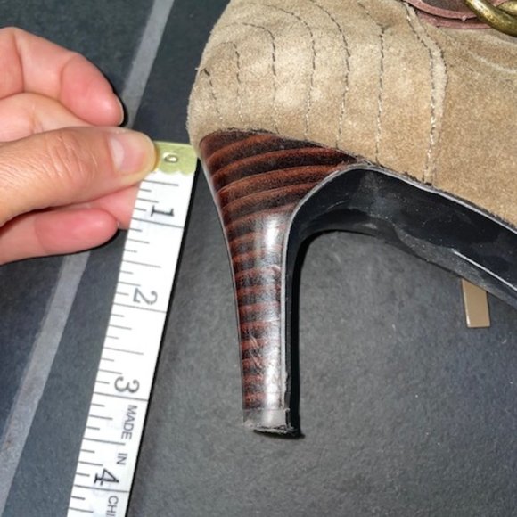 Nine West Scorpion Heeled Boots - Olive Green Suede - Size 6 - Picture 13 of 14